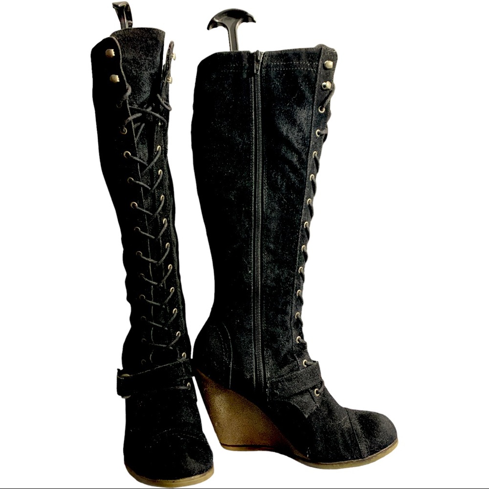 SPRING Winter BlackLace Up  Suede  Up to knee   Size 9